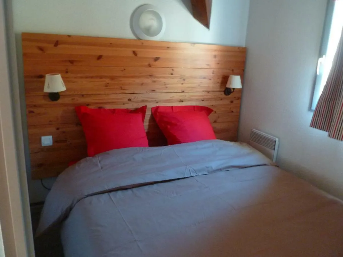 Appartement En Residence Arreau 65 Apartment